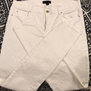 Ann Taylor “The Skinny” White Stretchy Jeans 10T Tall